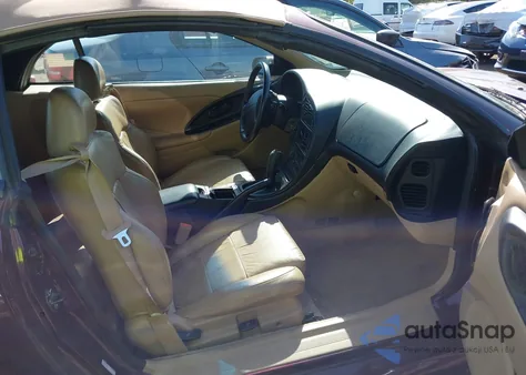 1997 Mitsubishi Eclipse Spyder Gst z USA, uszkodzony, nr VIN 4A3AX55F6VE144878